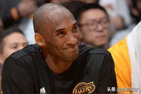 NBA场内搞笑时刻合集，你有被笑到吗？图片