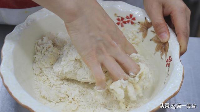 面包粉如何做面包（面包不用买着吃了）