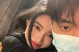 百万粉网红方圆官宣恋爱！晒合影大秀幸福，两人1月前刚否认绯闻图片