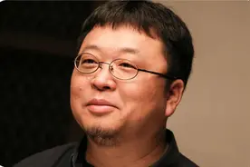 《脱口秀大会》之罗永浩：一个只要舌头在就不怕的人图片