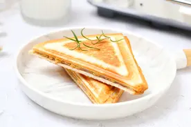 解锁三明治新吃法，加入芋泥和麻薯，香甜美味糯叽叽，早餐就它了图片