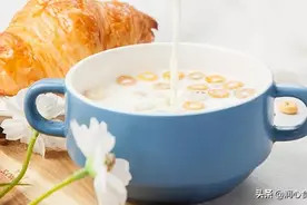 这8种“奶”都不算牛奶，尽量少给孩子喝，家长：可孩子偏喜欢喝图片