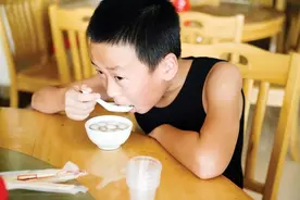 【走读非遗】惠州人爱吃的这个肉丸子，原来还有这样的故事图片