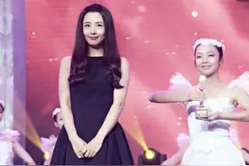 她因出演《至尊红颜》走红，颜值气质一点都不输给贾静雯图片
