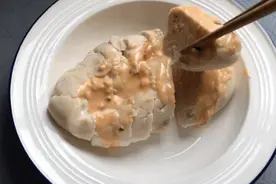 贫穷料理：冷冻鸡胸肉可以有多好吃？图片