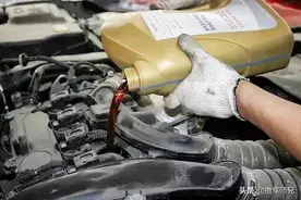 明明正常保养的车，发动机怎么就坏了？这个保养坏习惯要避开图片