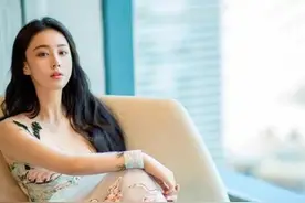 江苏美女——张馨予，美艳性感，古装美女，活成自己想要的样子图片