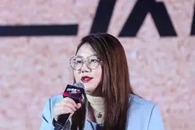 杨天真“一字马”惊艳全场，胖子界的精灵，是如何养成的图片