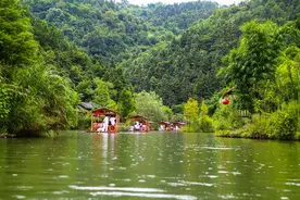 古东森林瀑布，最具特色的森林公园，登山探险，森林寻幽之佳境图片