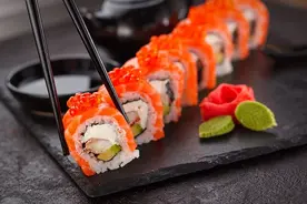 用剩米饭在家自制寿司，简单方便，健康又好吃图片