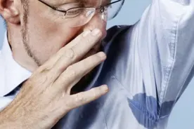 身上有异味怎么办？有了它不香嘛图片