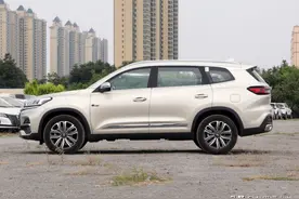 开惯了瑞虎8，再试驾欧尚X7 Plus，才发现差距如此之大图片