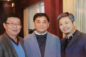 沈毅：《中国广告》，上海精神图片