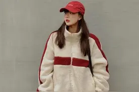 众多女星都超爱的"鲨鱼裤"，搭羽绒服搭大衣都好看，超有范儿图片