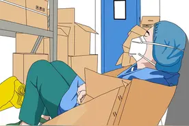 漫画战疫丨凌晨4点，她蜷缩在纸壳箱里睡着了……图片