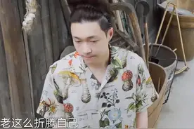 男星素颜状态：张艺兴接地气，李现显老，肖战陈晓帅气不减图片