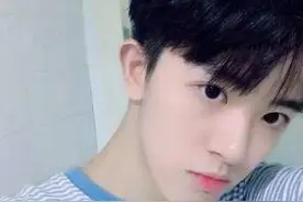初中时期，男生自认为很帅的3种行为，女生其实特别讨厌图片