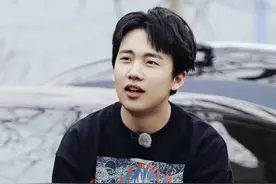 玩到凌晨被吐槽，不配合同伴嘴不停，郭麒麟比张翰难搞？图片