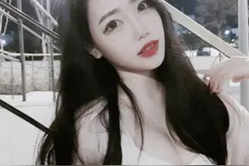 小说：女朋友第一次来我家，她偷偷问我：你一天到晚的不嫌累啊？图片