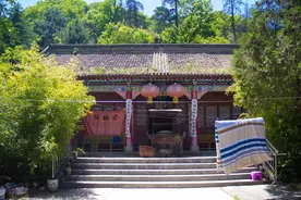 清代石碑是南雅寺镇寺之宝？不！镇寺之宝很小，能够“拿进拿出”图片