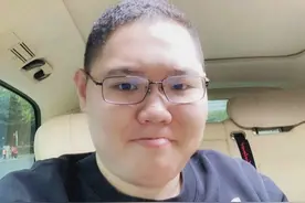 LOL主播谁人脉最广？PDD无疑面子很大，文森特复播人缘真不错图片