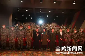 宝鸡渭滨区邀请抗美援朝老英雄观看爱国电影《金刚川》图片