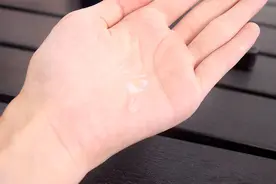 为啥手拍打爽肤水，并不好？这些“坏处”你该知道了图片