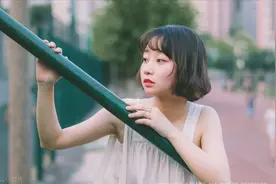 故事：交往大15岁女友只图钱，相处3月我动心后，她电话却成空号图片