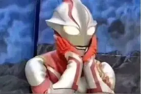 初中生cos女奥特曼走红，身材也太吸引人了，难怪奥特曼都是男生图片