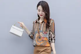 立秋后早晚凉，70后女人少穿裙，试试新款时髦套装，洋气减龄超美图片