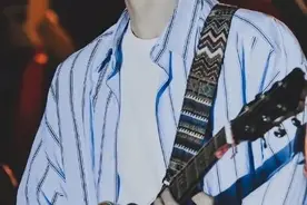 男女部位头像｜在线招十个男朋友，先私聊的当队长图片