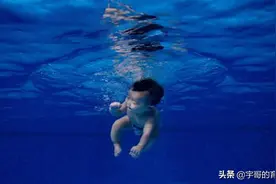 会游泳的婴儿聪明又健康，怎样挑选游泳圈，成为宝妈的必修课图片
