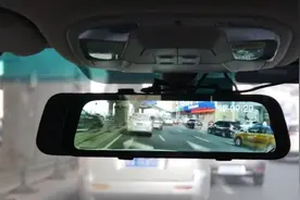 行车记录仪到底怎么选？只需注意这几点，选错很麻烦，新手要懂图片