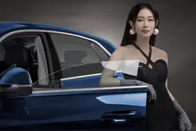 恭喜！奥运冠军女神官宣恋情，即将踏入婚姻殿堂图片