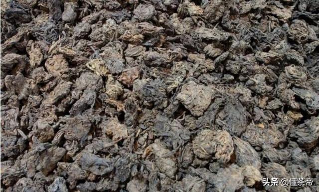 普洱“碎银子”居然有黏合剂？购买时一定要注意这3点以防上当