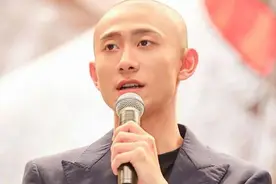 张一山为新戏剃光头，结果票房却不尽人意，演技还是值得肯定图片