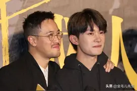 曾志伟娶18岁王美华新婚之夜不回家，二婚老婆朱锡珍才最明智图片