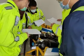 日照机场机务保障部开展氮气瓶应急处置演练图片