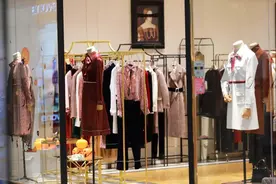 真的！“薅羊毛大师”0元薅下7900元的新衣服，直到后悔图片