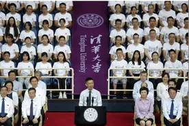 我上了清华才发现，同学们考进来都不是靠努力，他们就是聪明图片