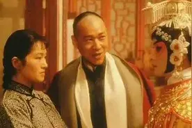 《霸王别姬》：三个人的爱情戏里，霸王是假霸王，虞姬是真虞姬图片