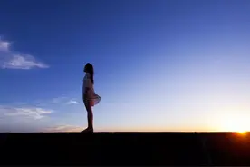 现在人的通病，喜欢随意评价别人图片