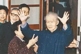 这位战神，妻子因未能生育求他纳妾，结果却生下4个科学家图片