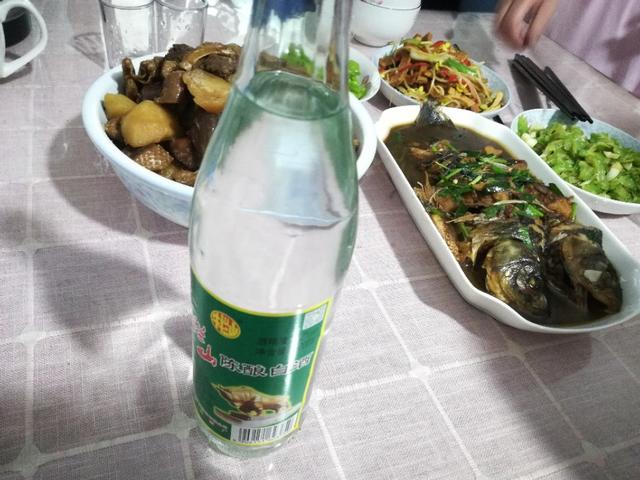 牛栏山多少度多少毫升