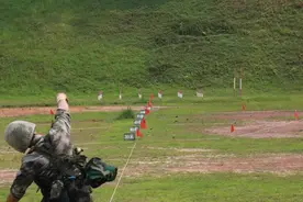 在部队扔手榴弹，多远被称为优秀？军队最高纪录至今没人可以超越图片