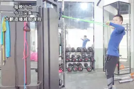 两个动作快速打通肩颈淤堵，每天一分钟，告别肩周炎颈椎痛视频封面