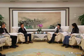 “深化院地合作，全力支持华西医院发展！” 林丽会见川大华西医院副院长黄进图片