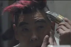 红毛皇帝顾东林病危：爆红到被禁，过去3年“尬舞”经历了什么？图片