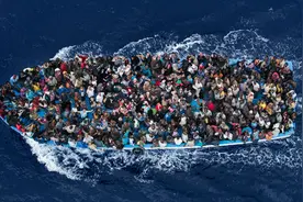 痛心！深海捞出1000具腐尸，牵出欧洲最惨烈人口贩卖案图片