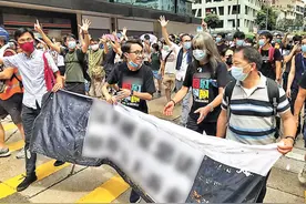 “民意”的瓦解图片